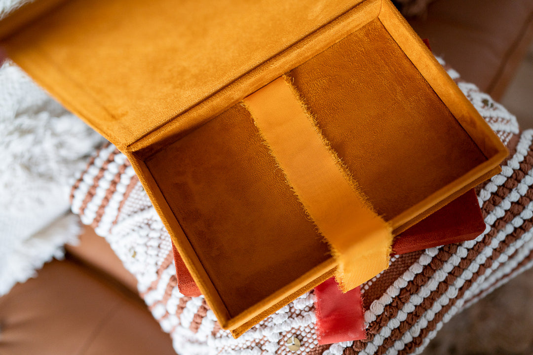 Stoffbox fotos Wildlederbox