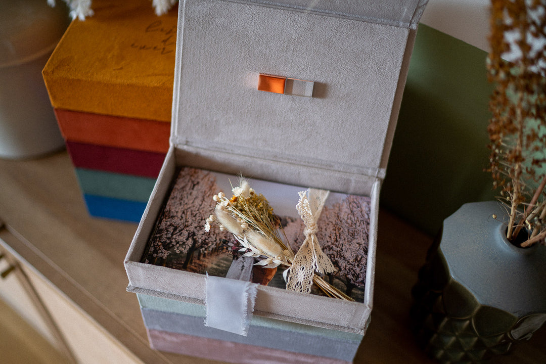 Stoffbox fotos Wildlederbox