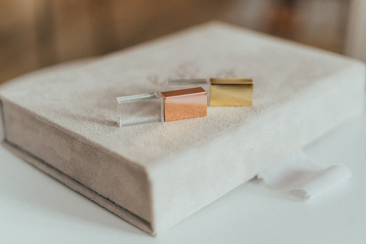 Stoffboxen USB Stick Glas gold