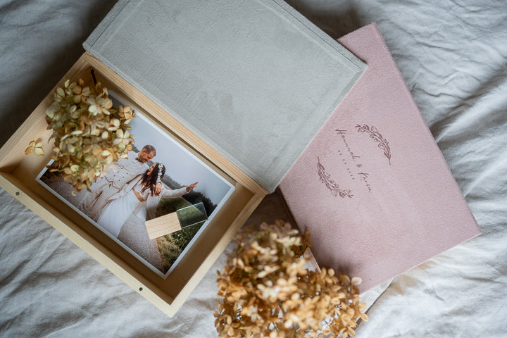 Velvet Book - Holzbox mit Stoffdeckel für Fotos 13x18cm