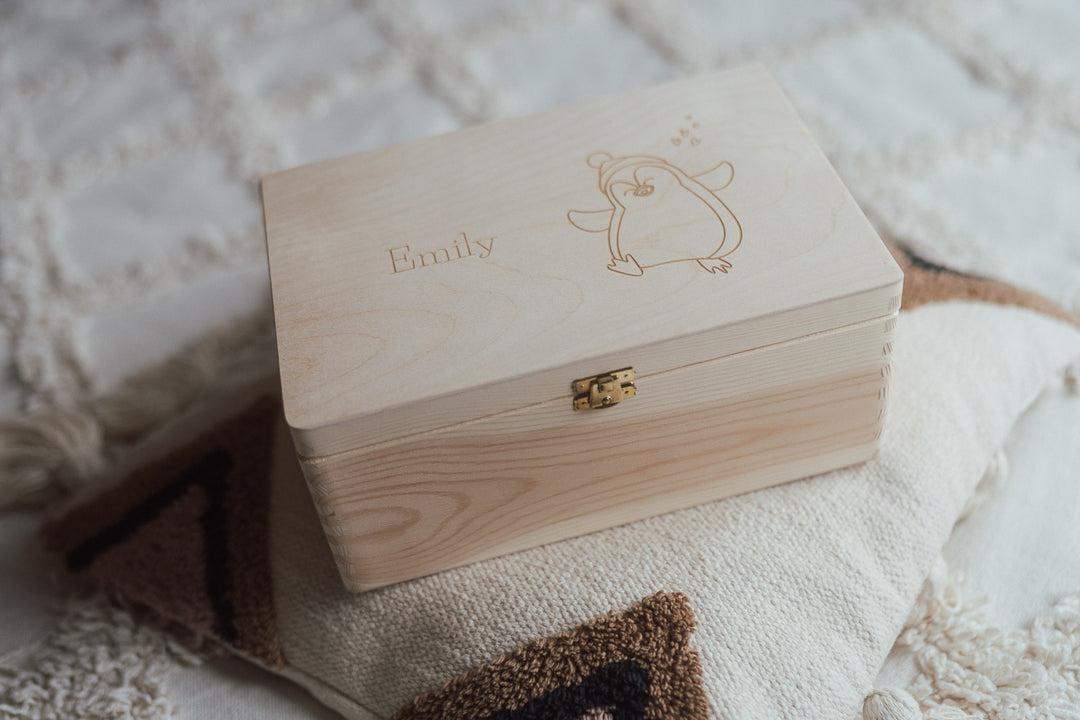 Personalisierbare Geschenk-Holzbox – Ideal für Schmuck & Baby-Erinnerungen